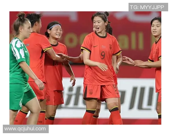 藏族足球小女孩崭露头角成为中国足球新星引关注