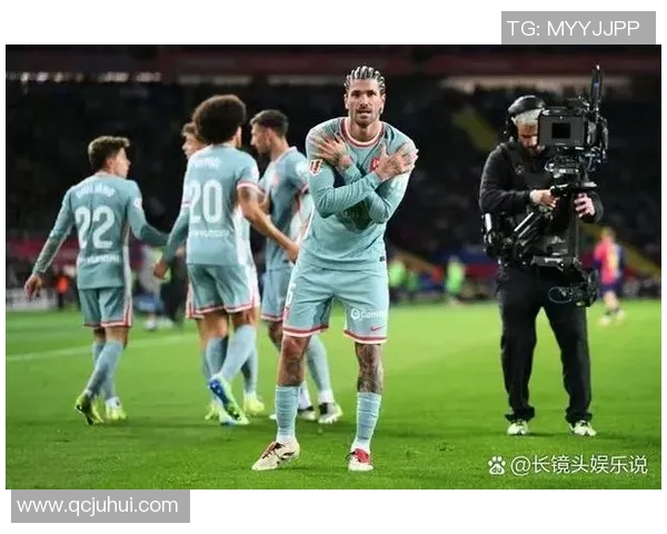 足球巨星15秒精彩瞬间 回顾经典时刻激动人心的传球与进球